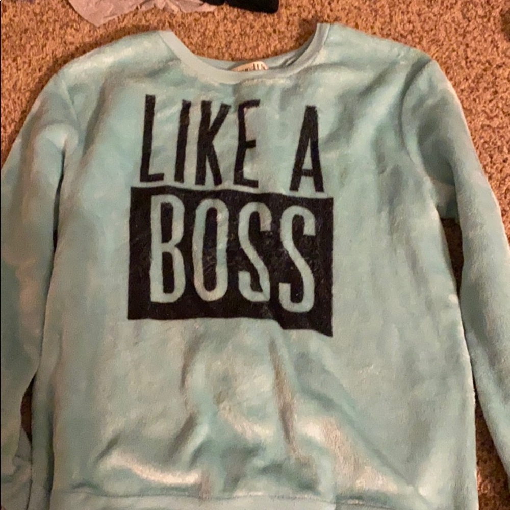 Sweatshirt
